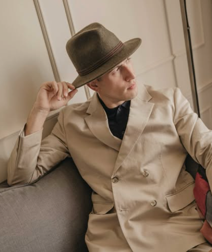 Sombreros de lujo: elegancia y distinción para las grandes ocasiones